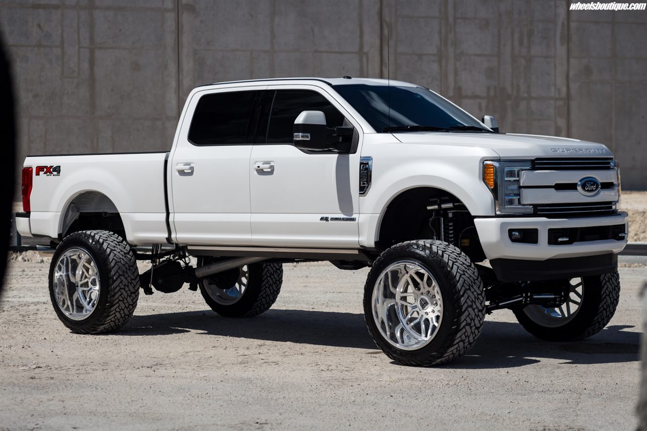 Ford F250 Platinum on Specialty SF0023 Gallery Wheels Boutique