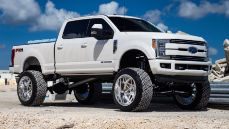Ford F250 Platinum on Specialty Forged SF0023