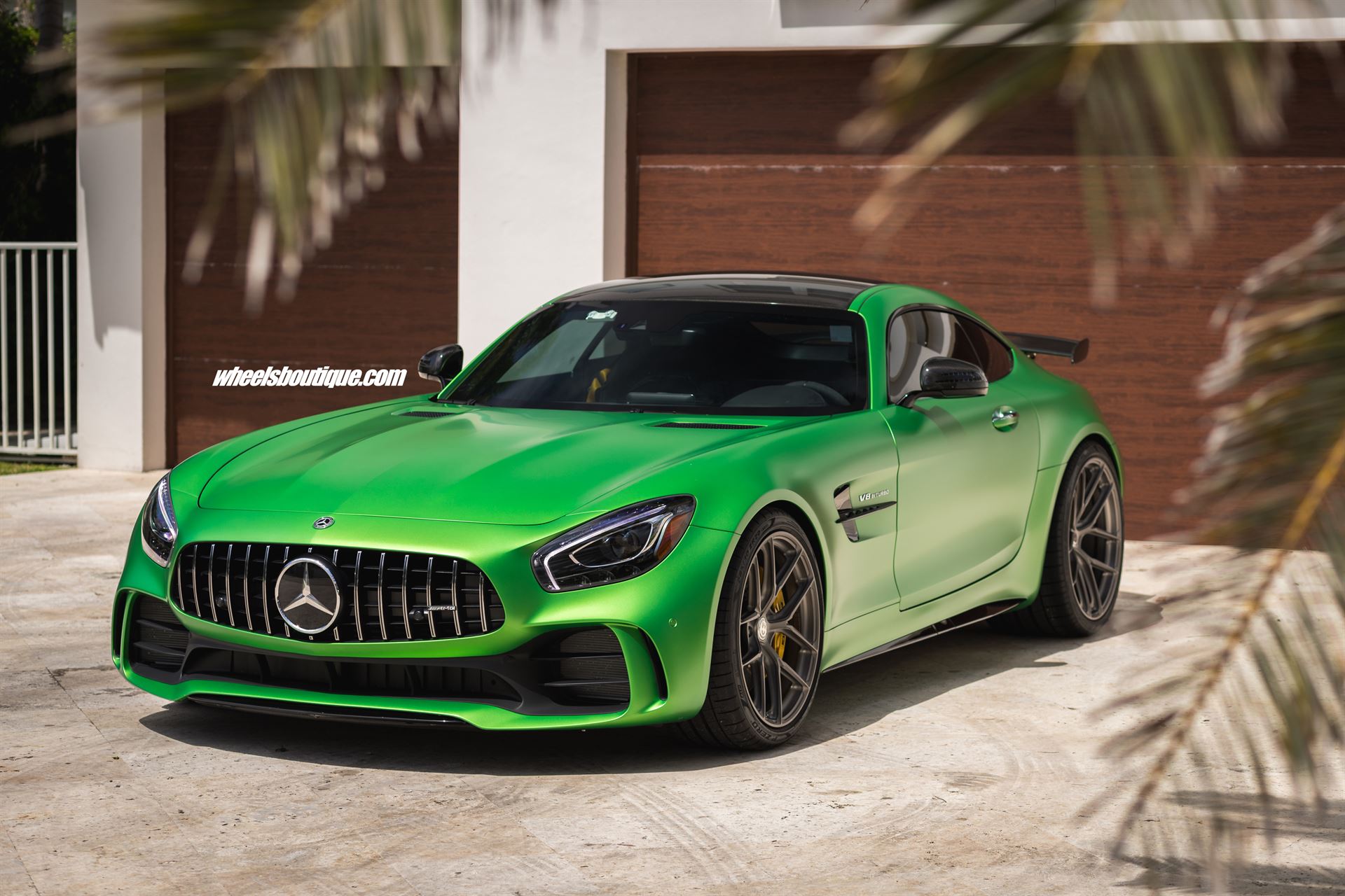 Mercedes Benz GTR AMG 2021