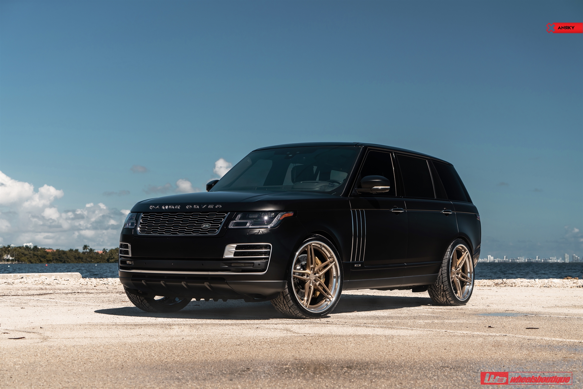 Land Rover Range Rover LWB Autobiography on ANRKY AN37 Gallery Wheels