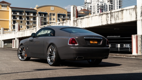 Rolls-Royce Wraith on HRE S204H