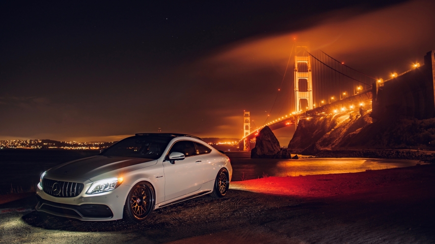 MERCEDES-BENZ W205 C63S COUPE ON HRE CLASSIC 300