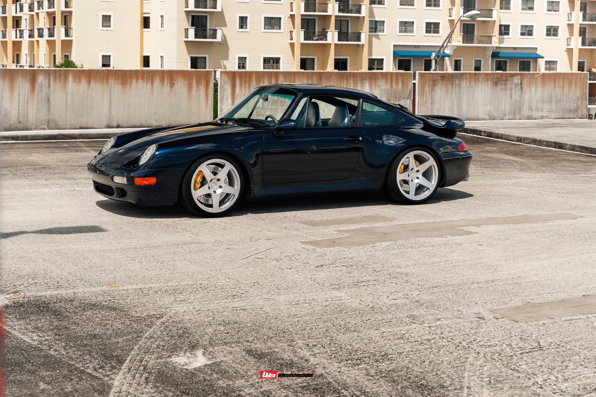 Porsche 993 Turbo On Hre 305m Gallery Wheels Boutique