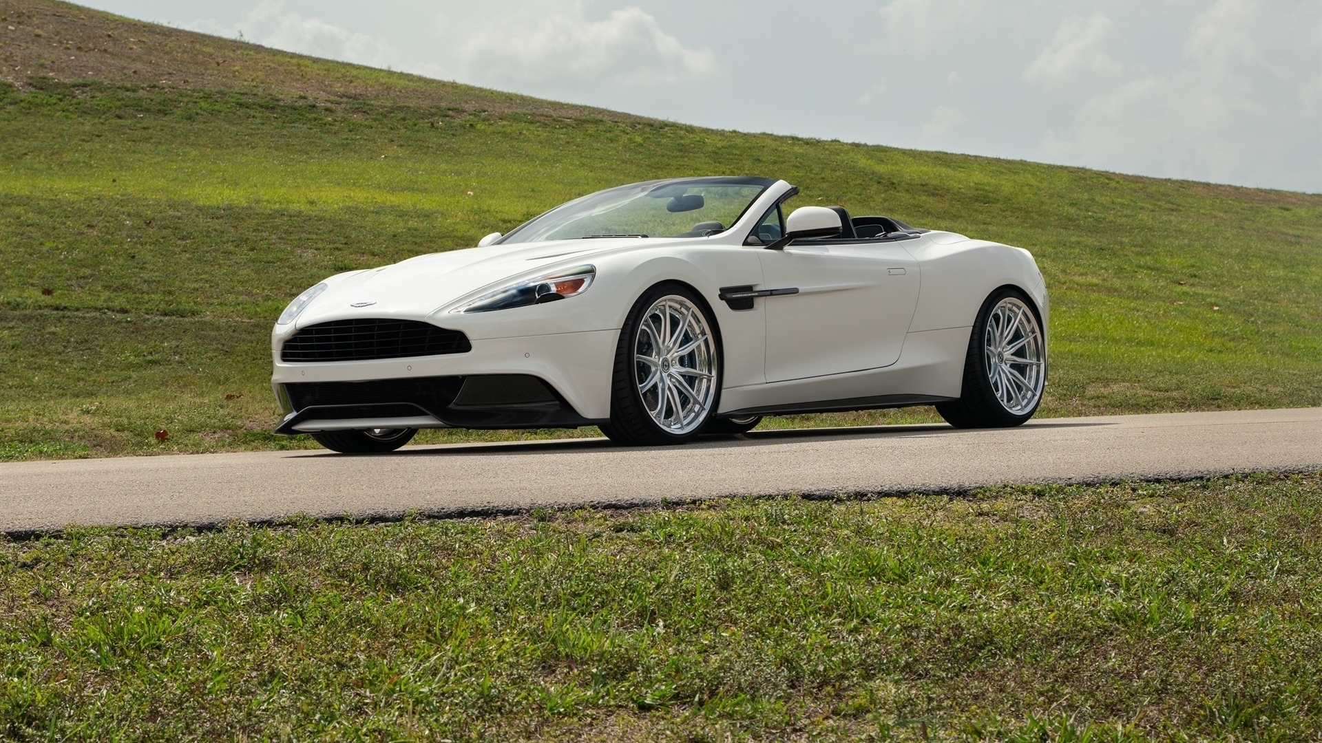 HRE S104SC | Aston Martin Vanquish Volante