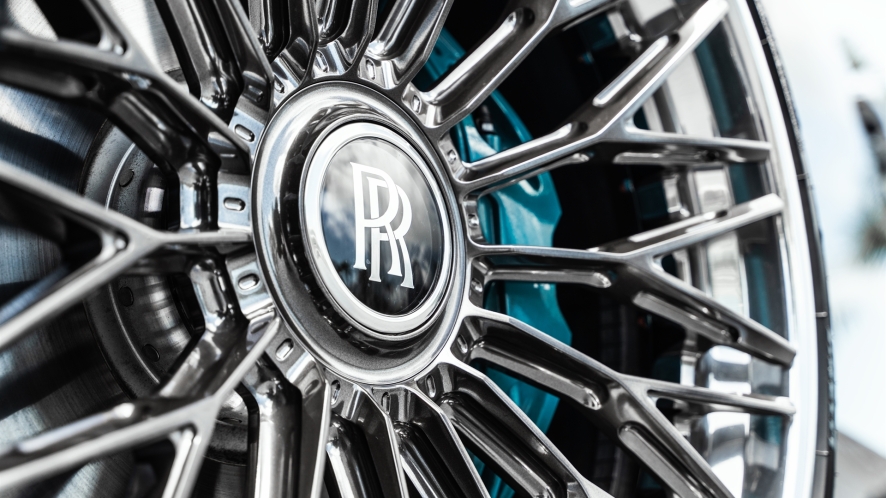 AL13 R100 | Rolls-Royce Ghost Black Badge