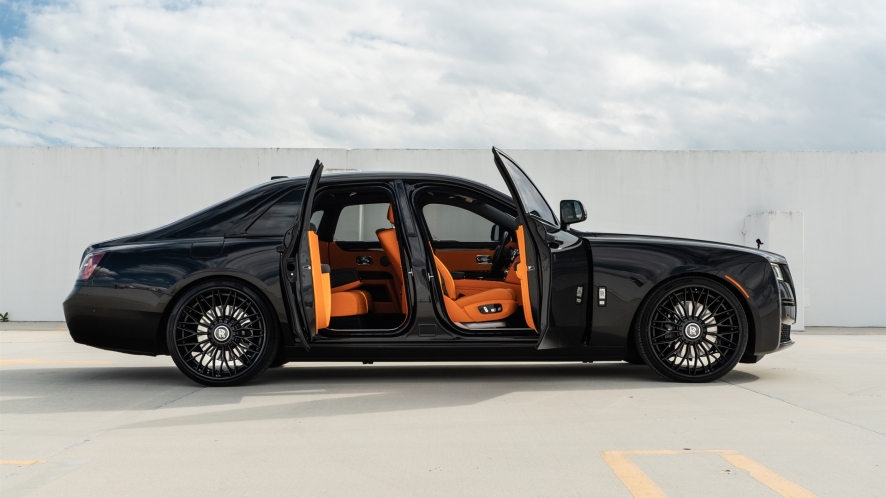AL13 R100 | Rolls-Royce Ghost