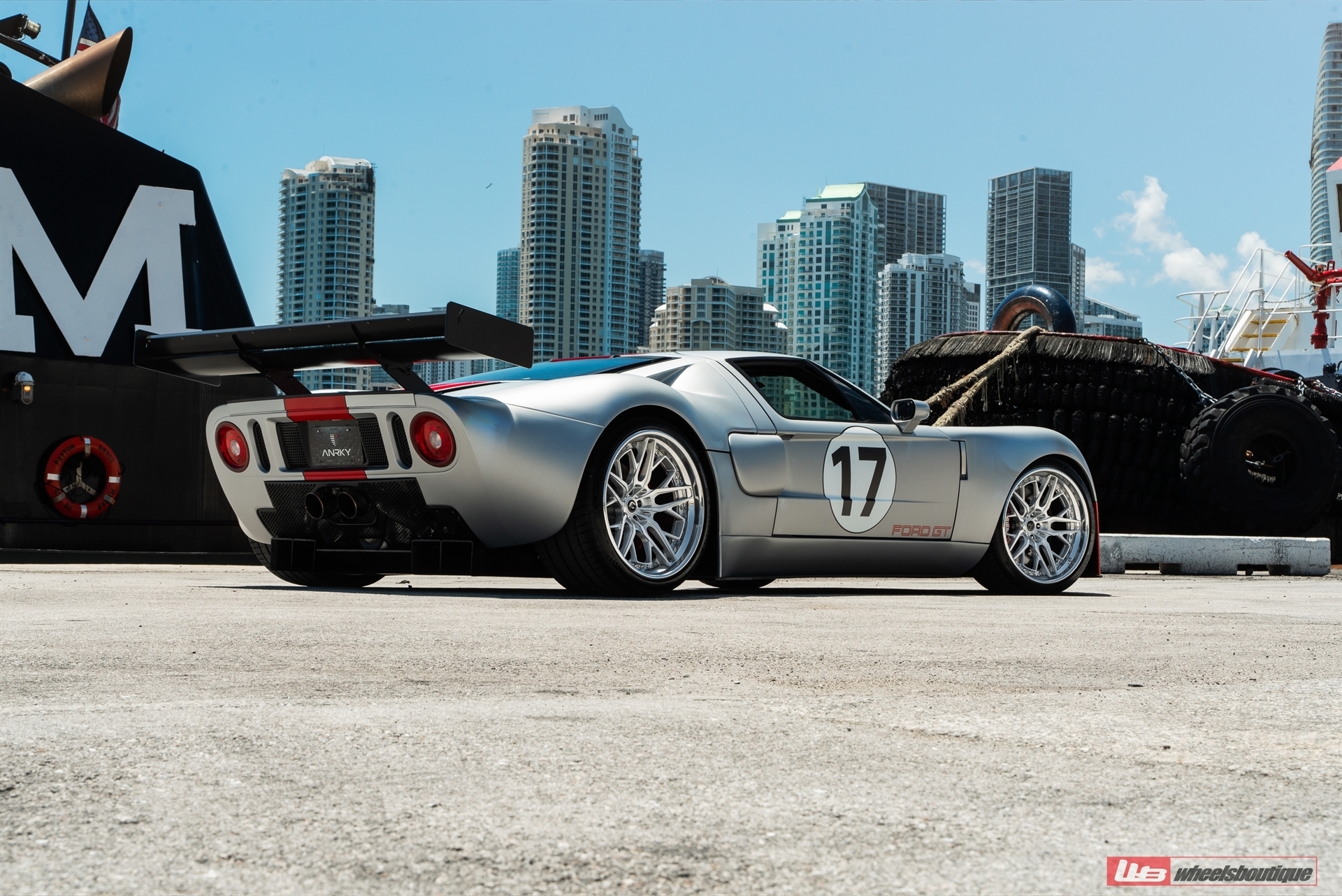 Widebody Ford GT – RETROSeries Concave RS2.3