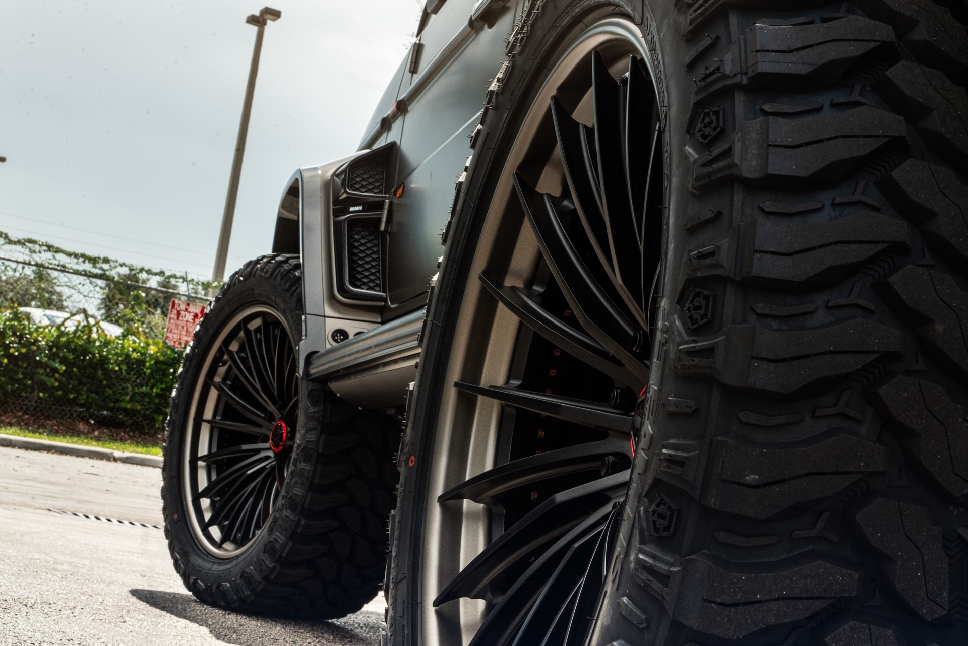 1886 Wheels XR016 | Mercedes-Benz W463A G63 4×4²