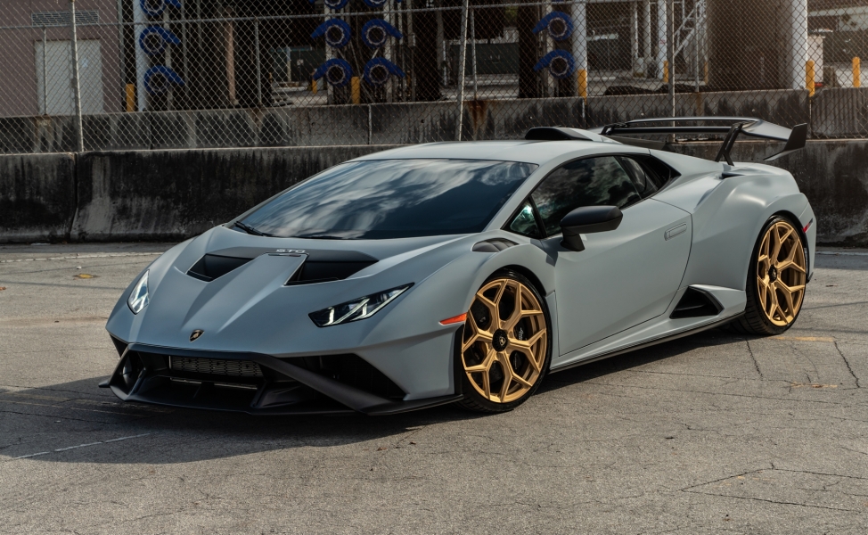 Lamborghini Huracan STO | | on Novitec NL4 | Satin Gold