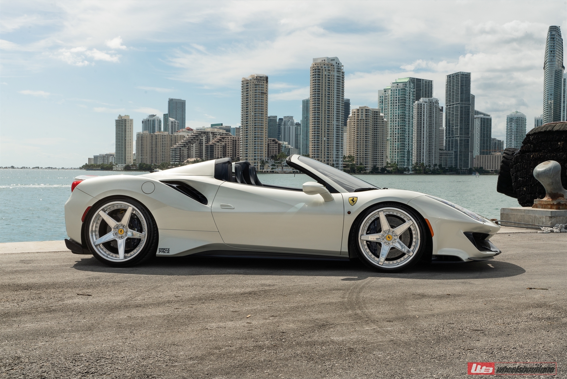 Ferrari 488 Pista | Bianco Avus | on ANRKY RS5.3 | Brushed Clear