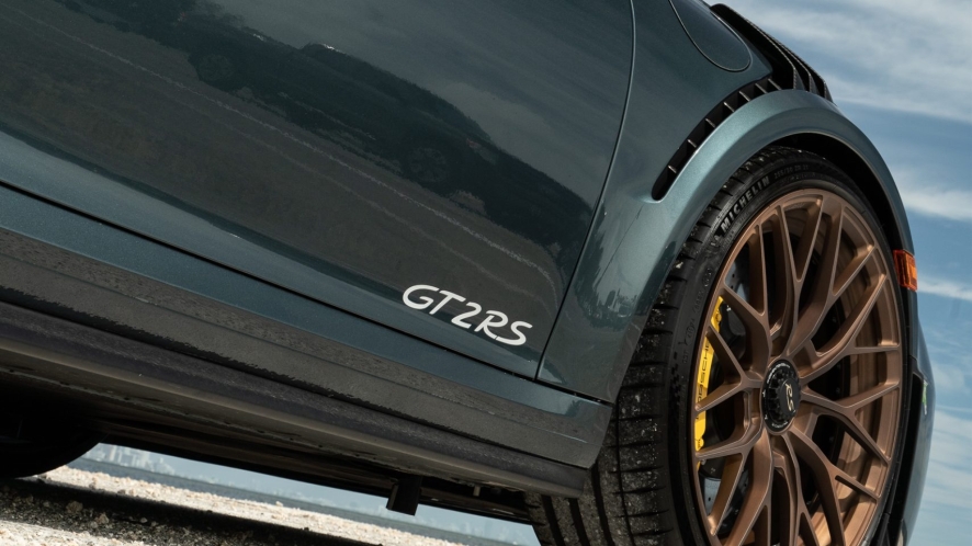 Porsche GT2RS – AN20 AeroSPort
