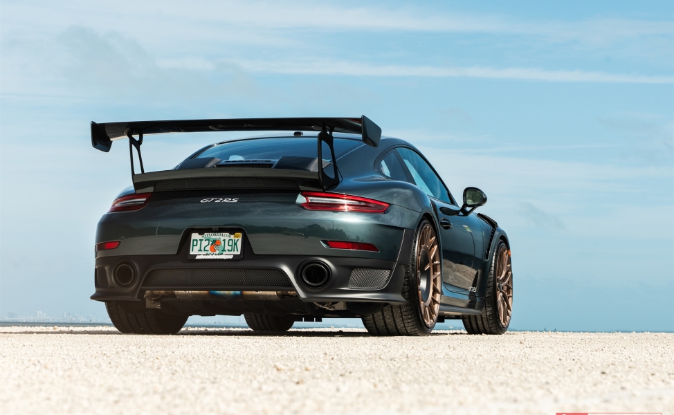 Porsche GT2RS – AN20 AeroSPort