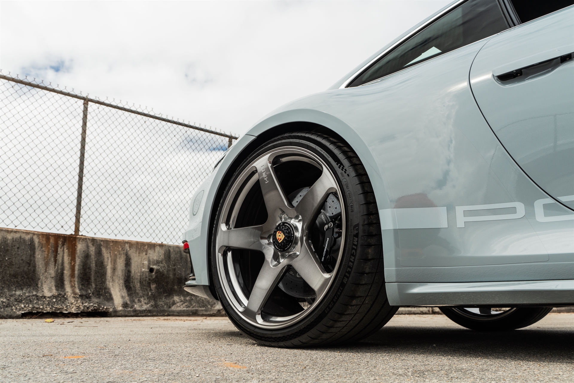 HRE 527M Wheels | Porsche 992 Sport Classic