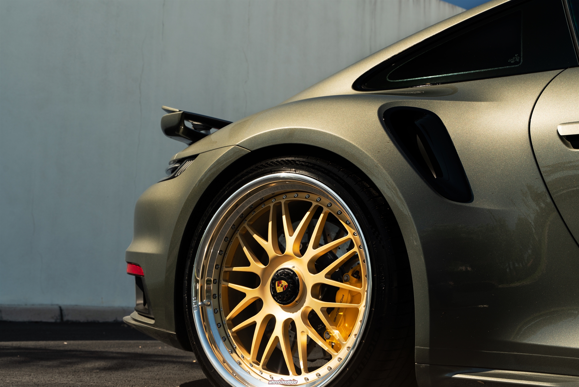 Porsche 992 Turbo S | Aventurine Green | on HRE 540 FMR | Frozen Brushed Gold