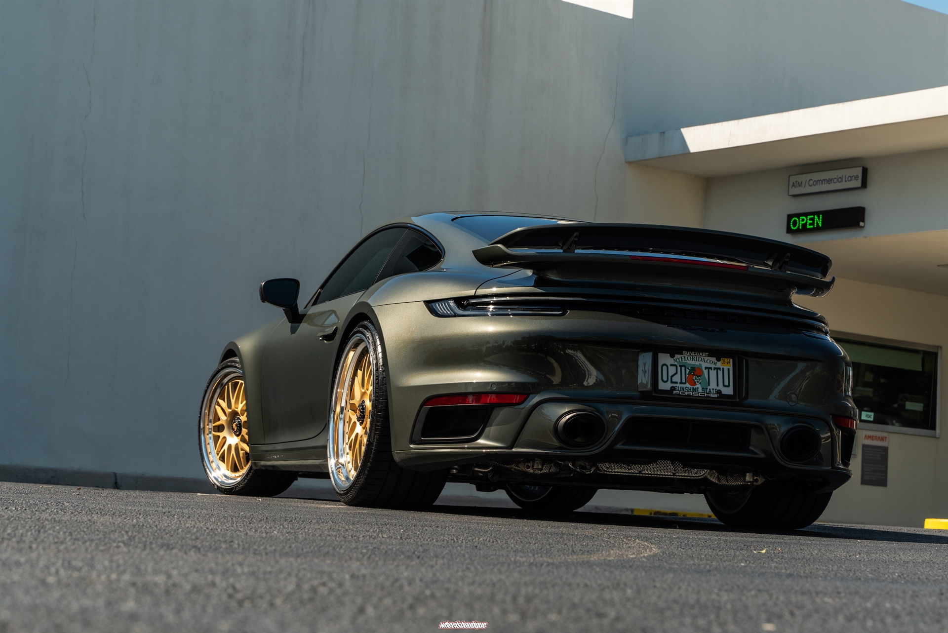 Porsche 992 Turbo S | Aventurine Green | on HRE 540 FMR | Frozen Brushed Gold