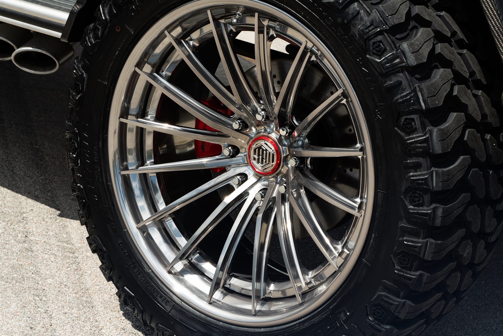 Mercedes Benz AMG G63 4×4 Squared | Magnetite Black | 1886 XR-016 Wheels | Polished Clear