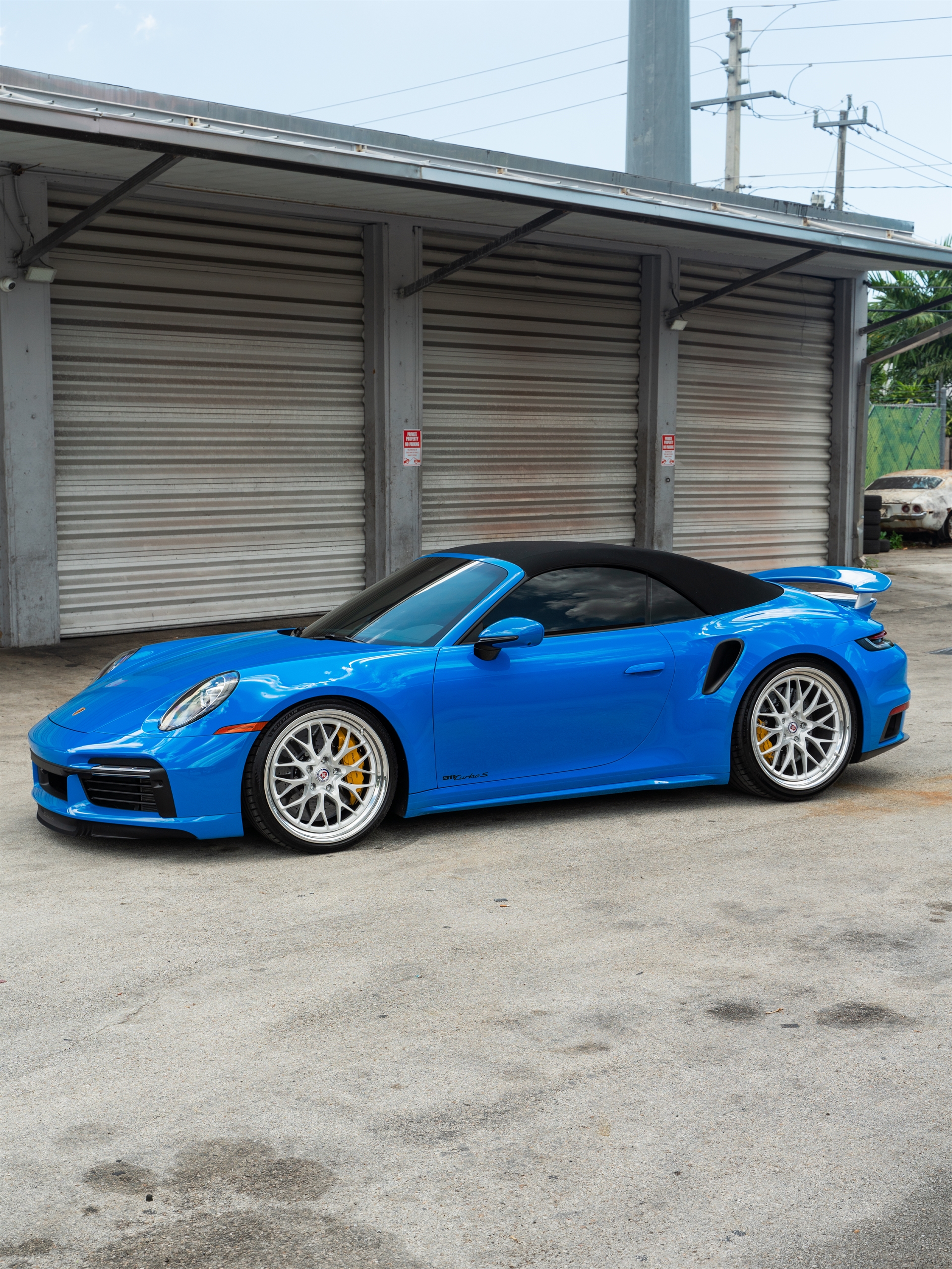 Porsche 992 Turbo S | Voodoo Blue | HRE 520 FMR | Brushed Clear