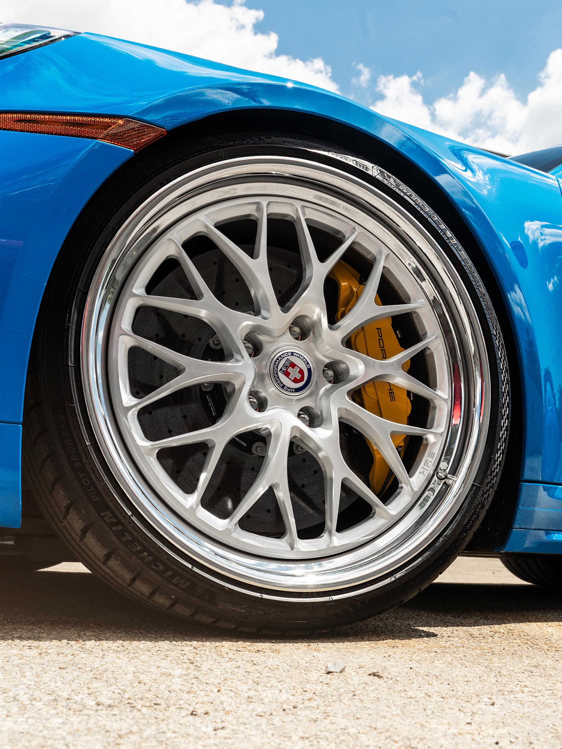 Porsche 992 Turbo S | Voodoo Blue | HRE 520 FMR | Brushed Clear