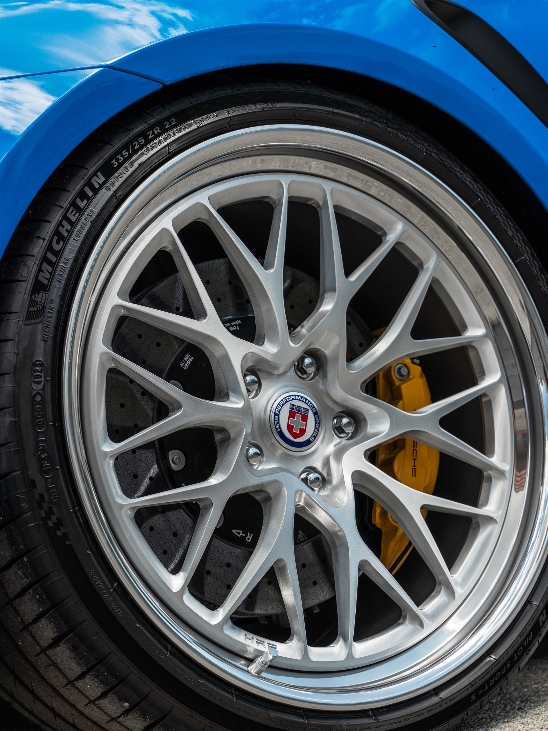 Porsche 992 Turbo S | Voodoo Blue | HRE 520 FMR | Brushed Clear