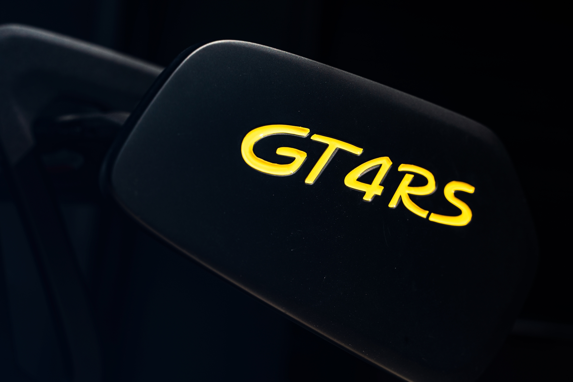 Porsche 718 Cayman GT4 RS on HRE R101LW