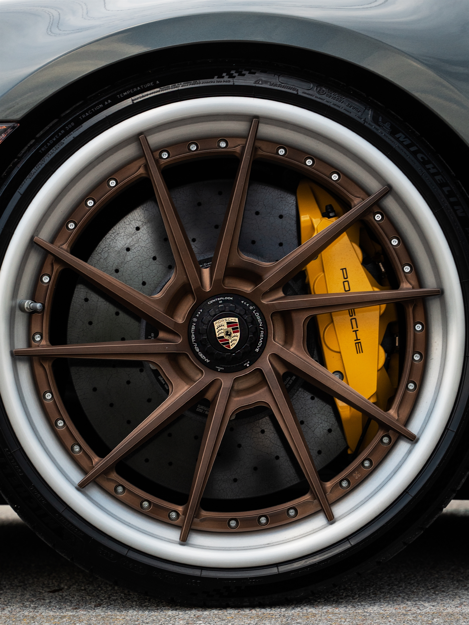 ANRKY AN33 Bronze | Porsche 992 Turbo S