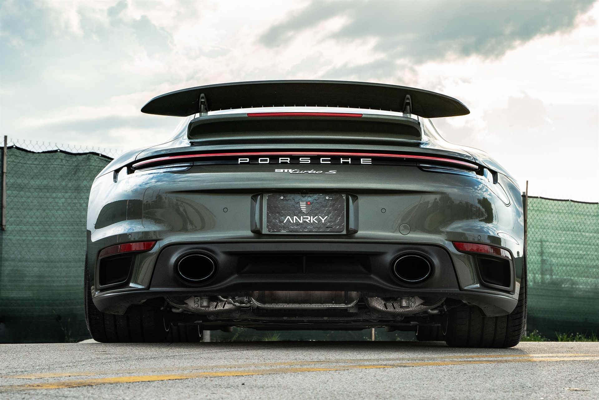 ANRKY AN33 Bronze | Porsche 992 Turbo S