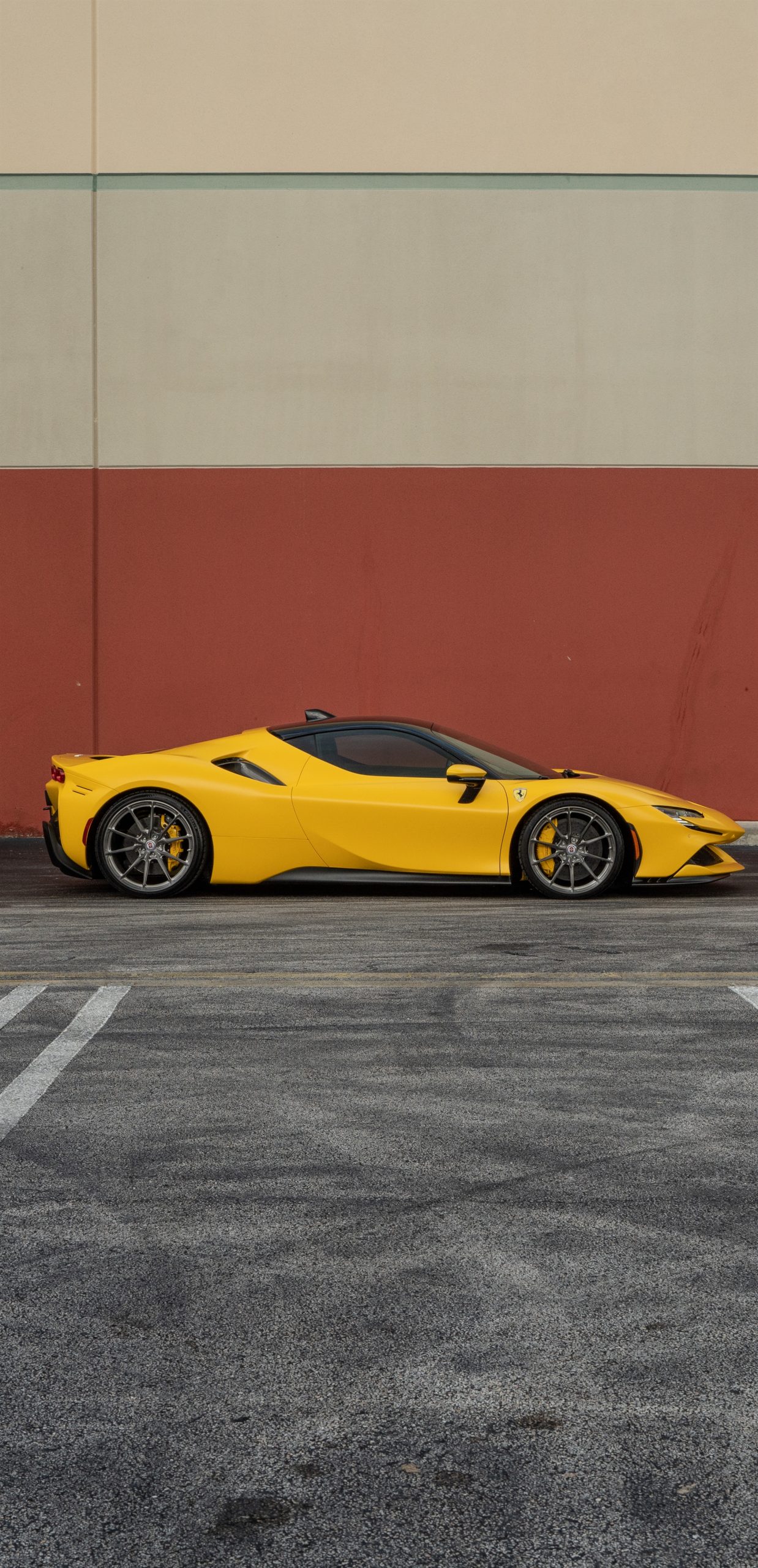 Ferrari SF90 Gialo Modena HRE P104SC