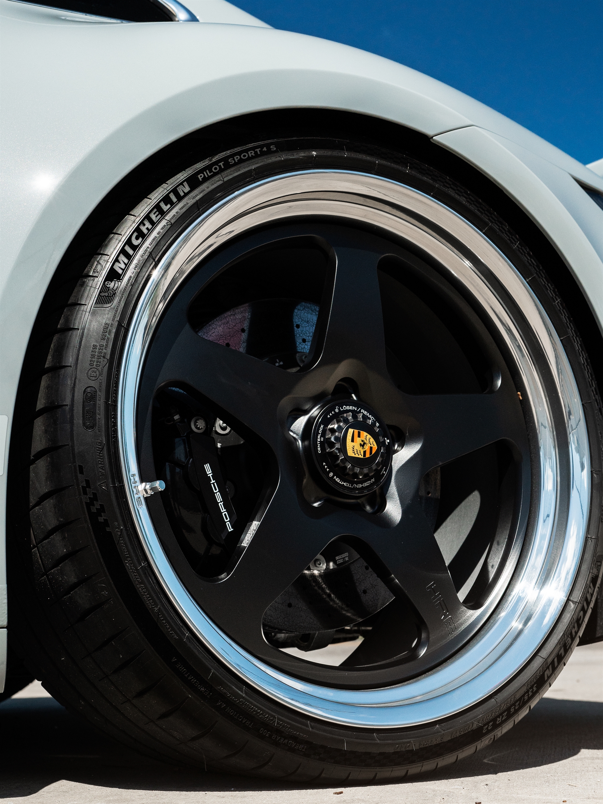 HRE 527 FMR | Porsche 992 911 Sport Classic