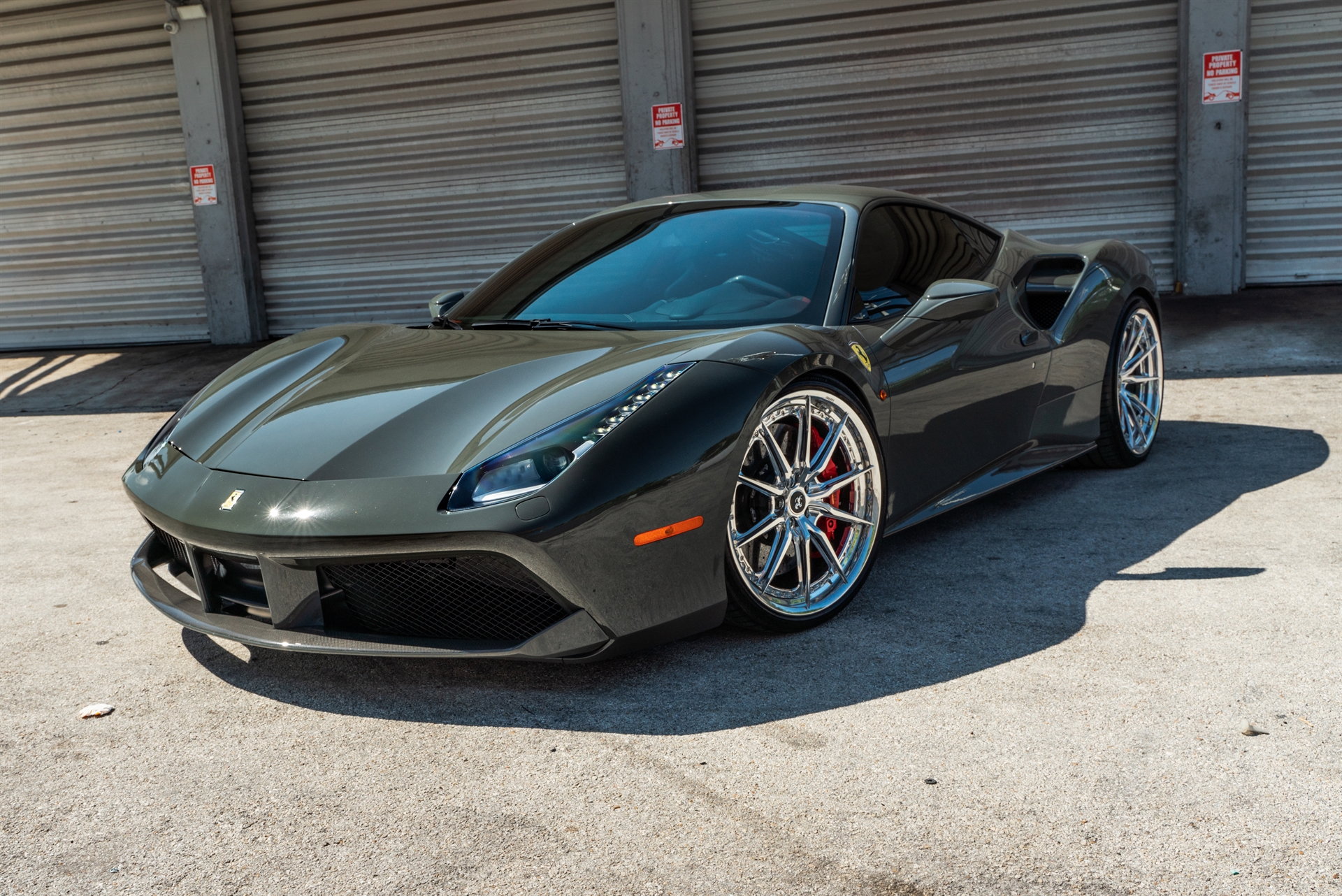 Ferrari 488 GTB | Grigio Medio | on HRE S104SC | Polished Clear