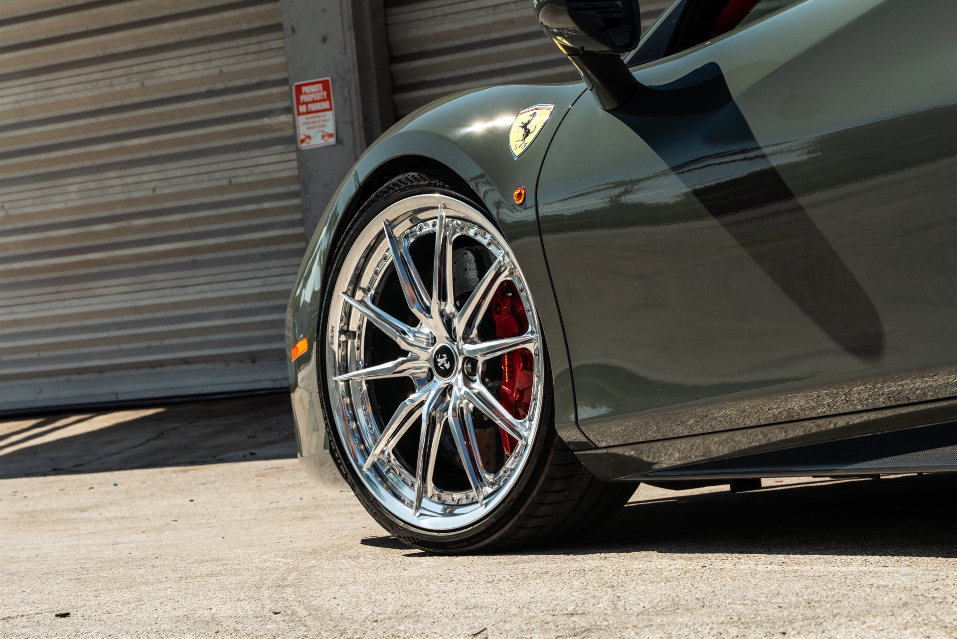 Ferrari 488 GTB | Grigio Medio | on HRE S104SC | Polished Clear