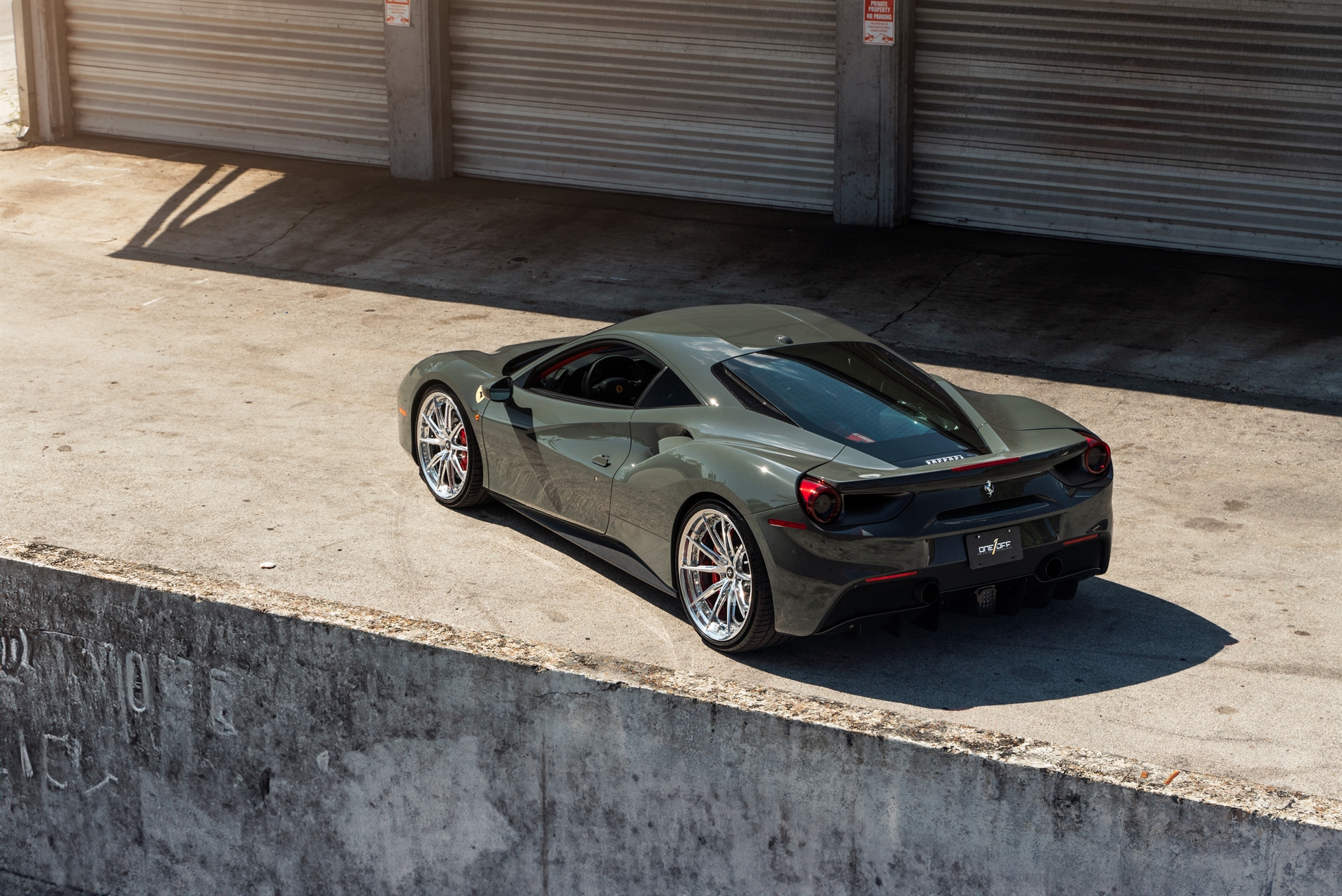 Ferrari 488 GTB | Grigio Medio | on HRE S104SC | Polished Clear