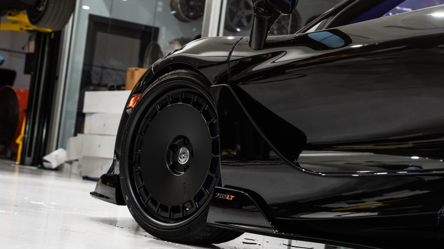 HRE 535 and 501 wheels | McLaren 765LT Onyx Black