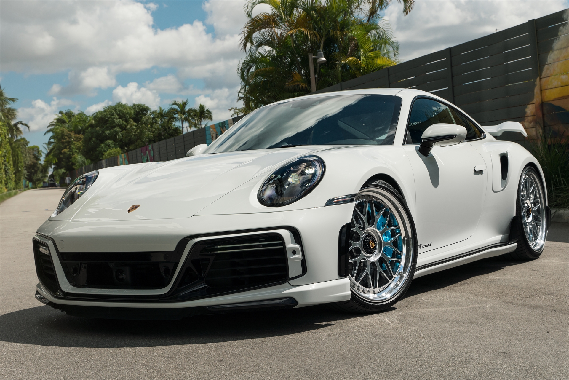 HRE 300 Classic | Techart Porsche 992 Turbo S – Wheels Boutique