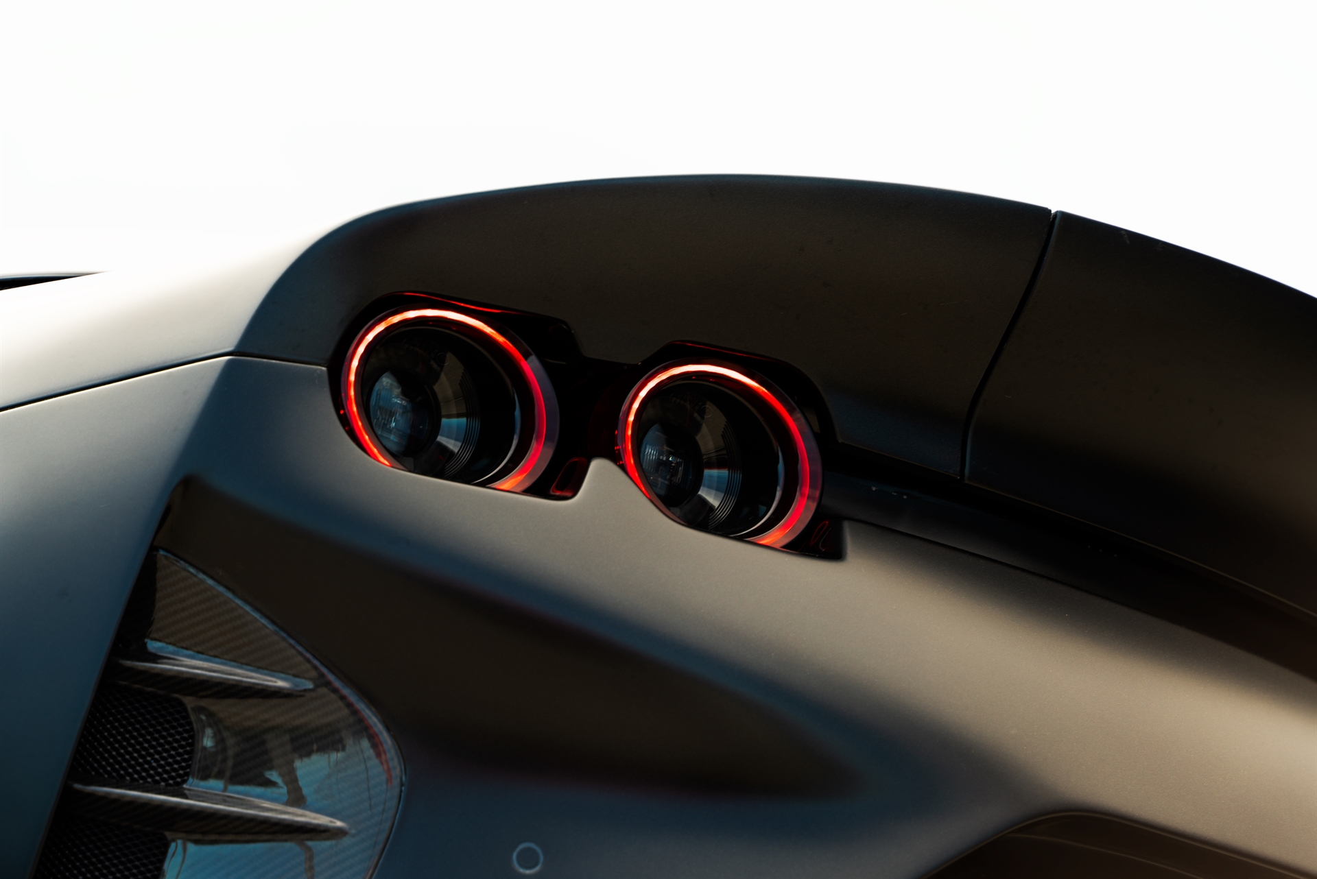 Duke Dynamics 812 | Nero Daytona | on 1886 G-010 | Polished Smoke | Duke Dynamics FEROCE Kit