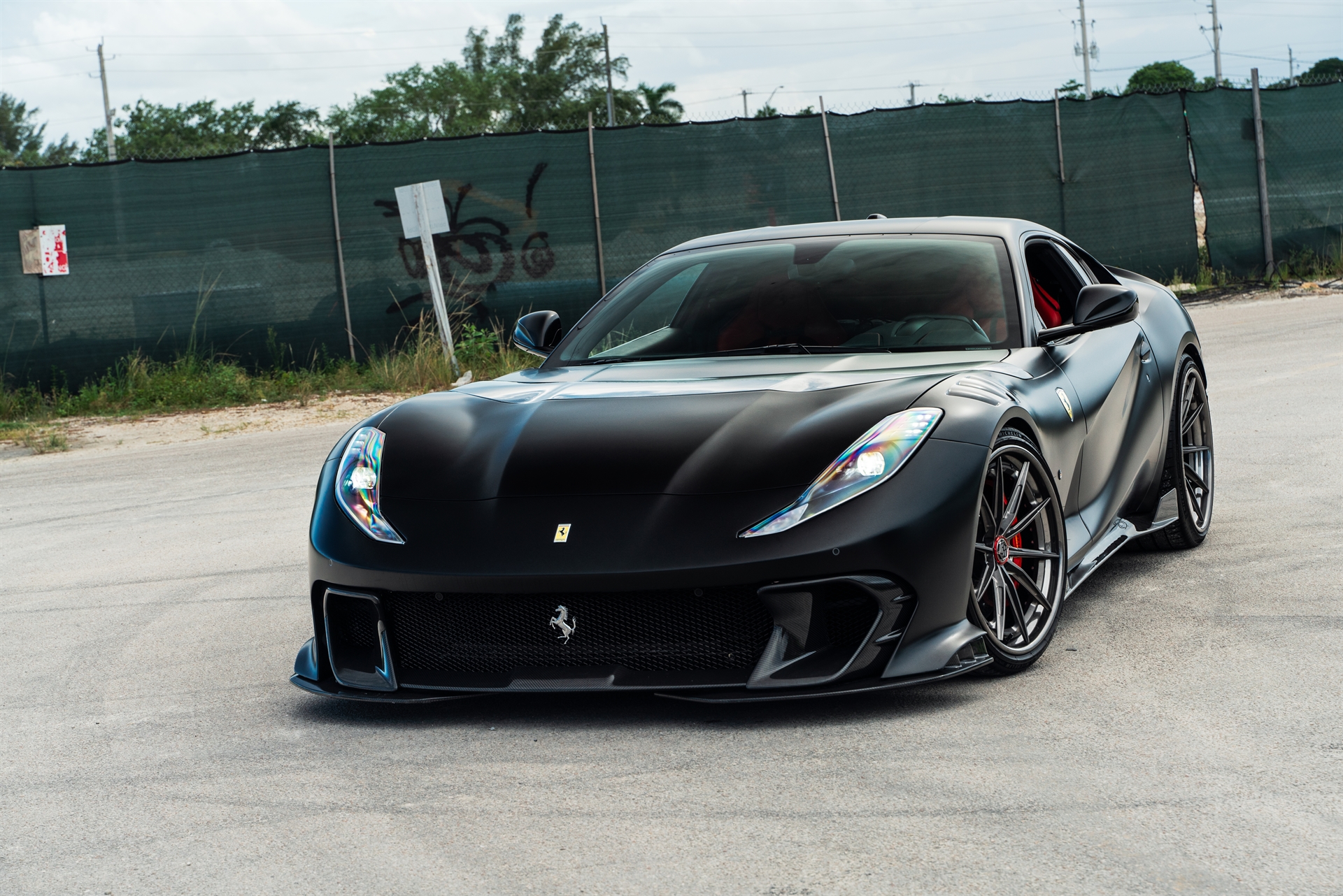 Duke Dynamics 812 | Nero Daytona | on 1886 G-010 | Polished Smoke | Duke Dynamics FEROCE Kit