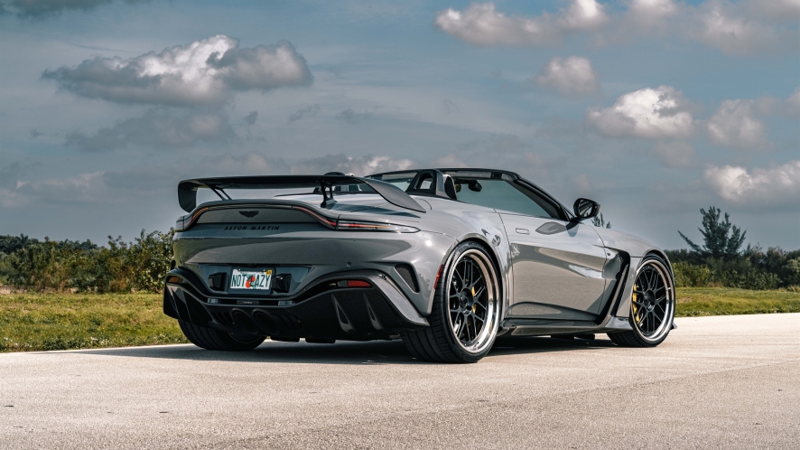 Aston Martin Vantage V12 Roadster on 1886 Wheels