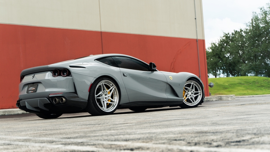 Ferrari 812 Superfast on ANRKY S3-X3