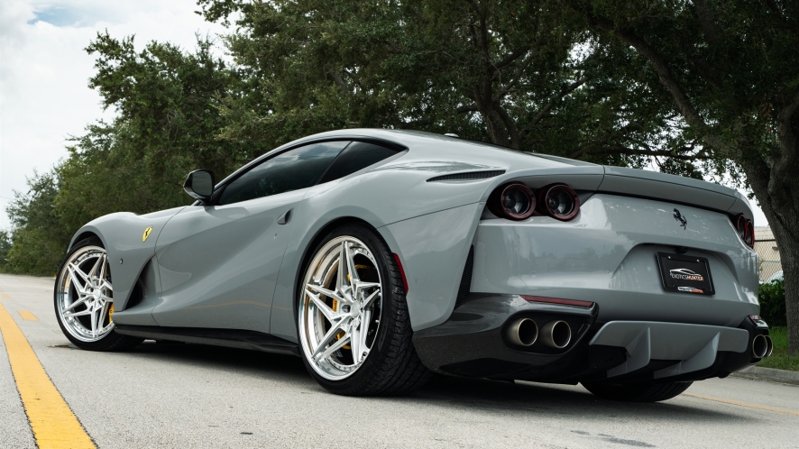 Ferrari 812 Superfast on ANRKY S3-X3