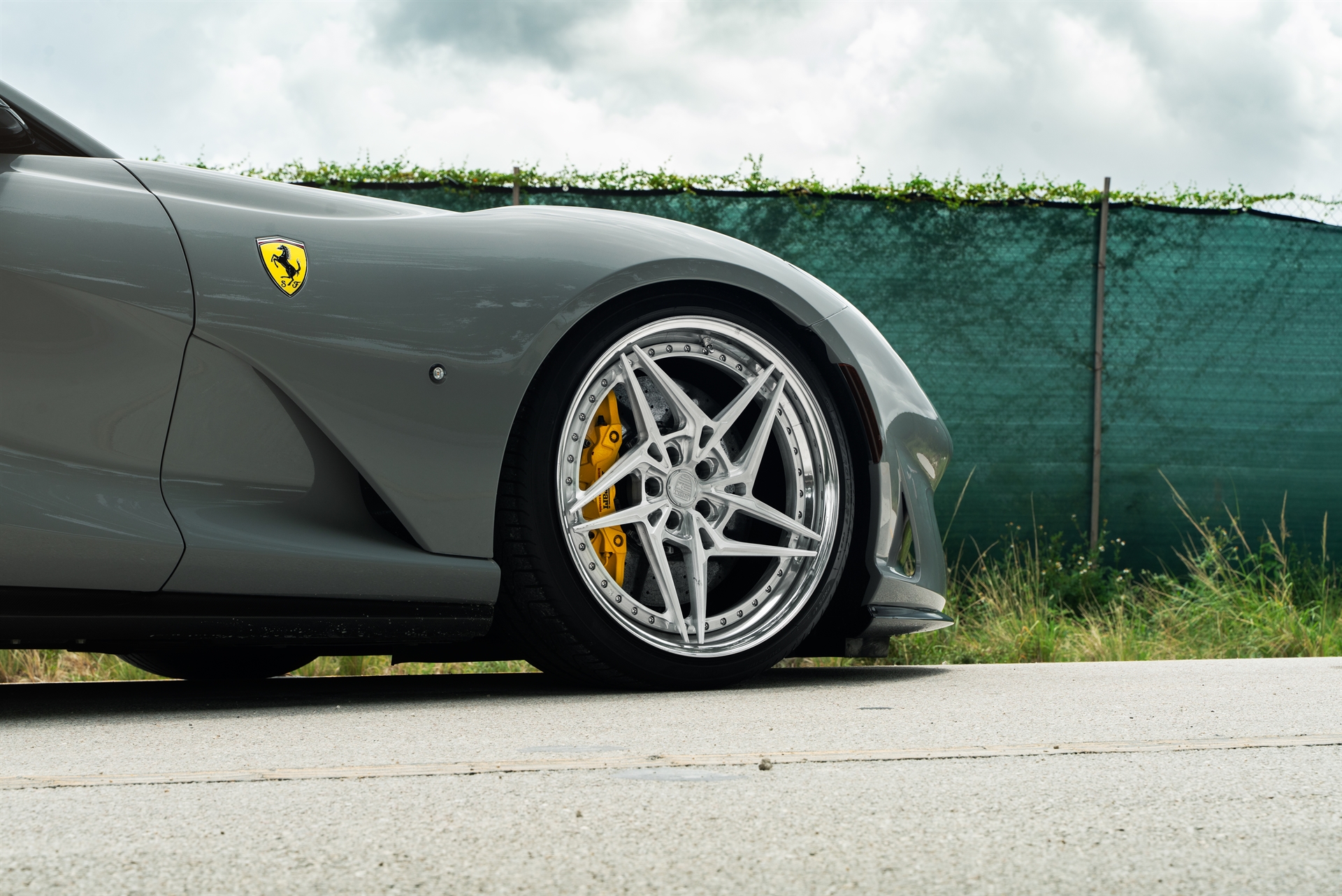 Ferrari 812 Superfast on ANRKY S3-X3