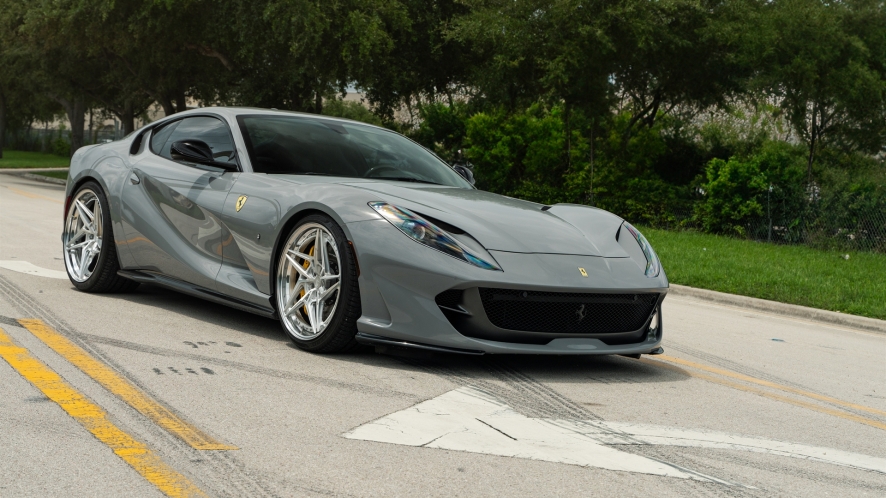 Ferrari 812 Superfast on ANRKY S3-X3