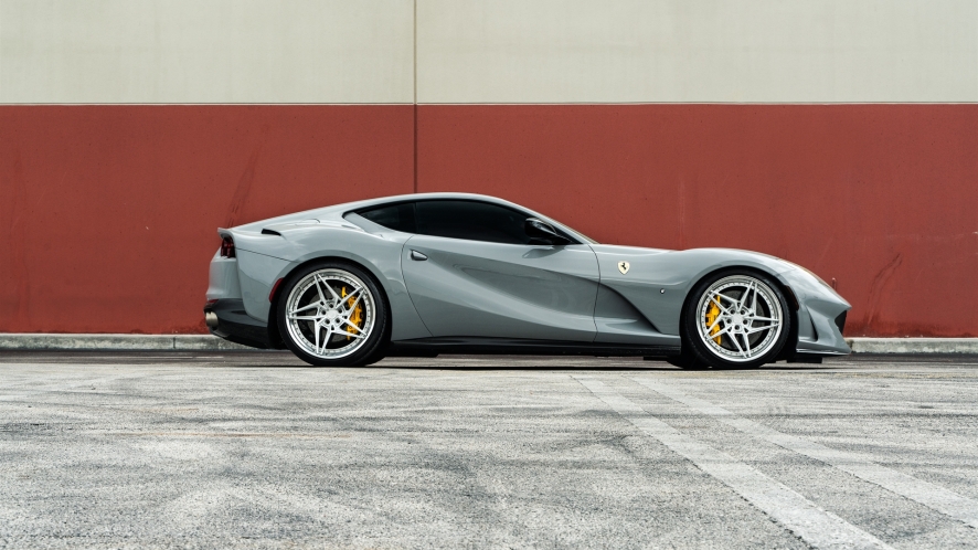 Ferrari 812 Superfast on ANRKY S3-X3