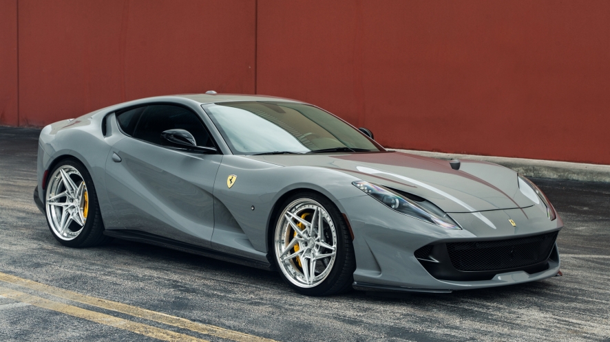 Ferrari 812 Superfast on ANRKY S3-X3