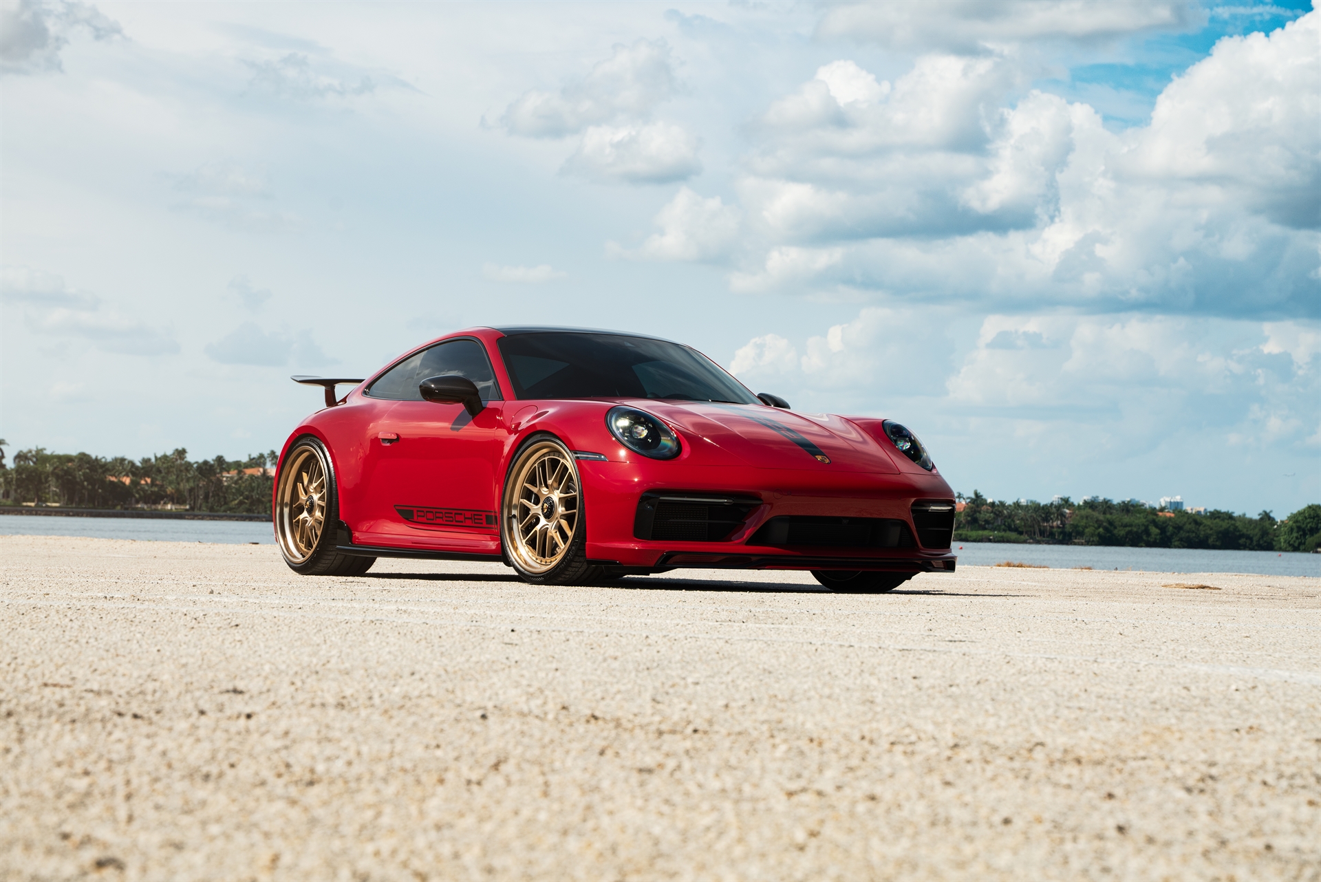 Porsche 992 GTS | Carmine Red | on 1886 Wheels S010| Brushed Champagne