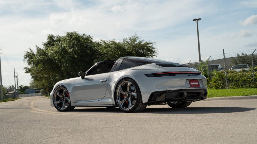 HRE 522M wheels | Porsche 992 Ice Grey Metallic finish