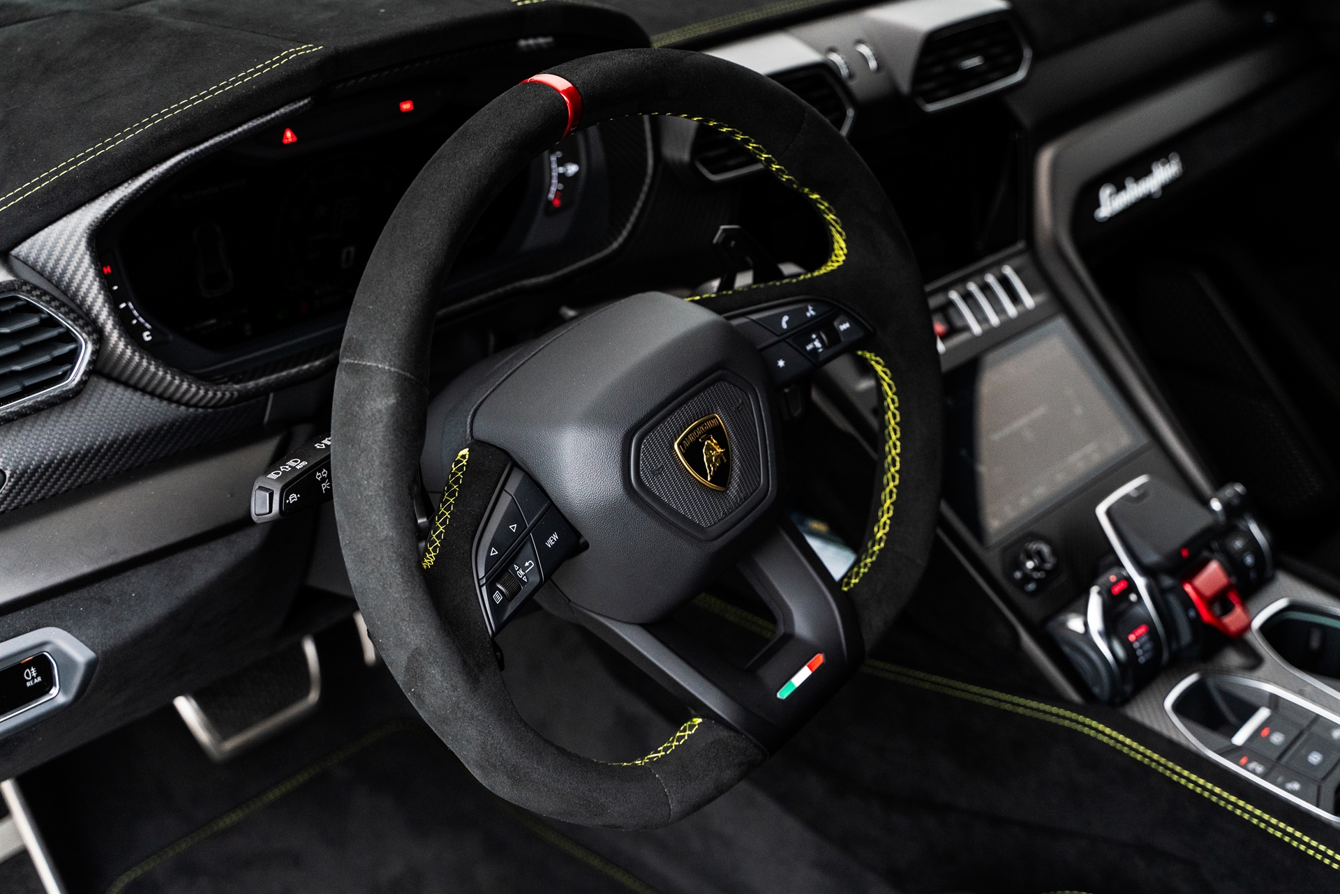 Lamborghini Urus Performante | Grigio Telesto Matt | on 1886 S009 | Satin Black