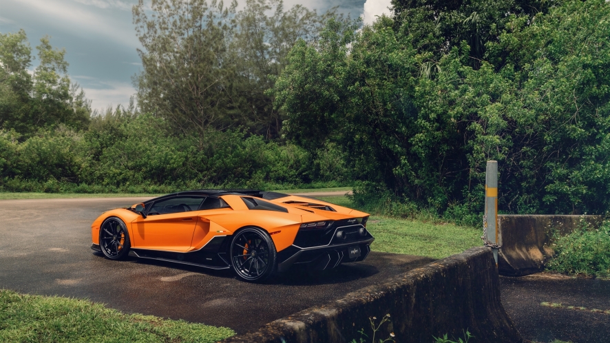 Lamborghini Aventador Ultimae on 1886 Wheels