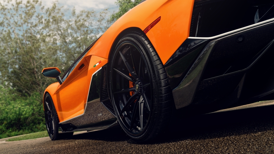 Lamborghini Aventador Ultimae on 1886 Wheels