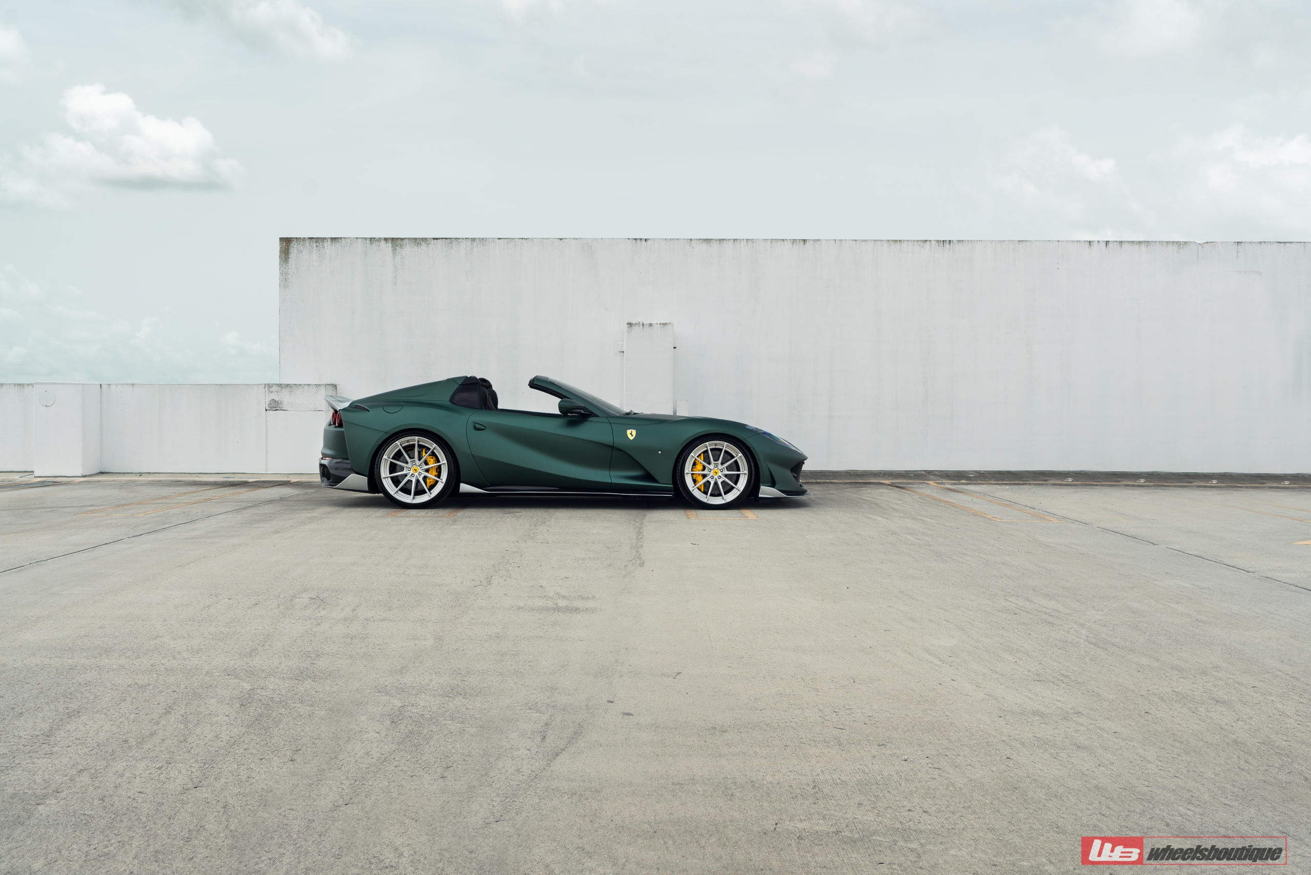 Ferrari 812 GTS – AN28 SeriesTWO