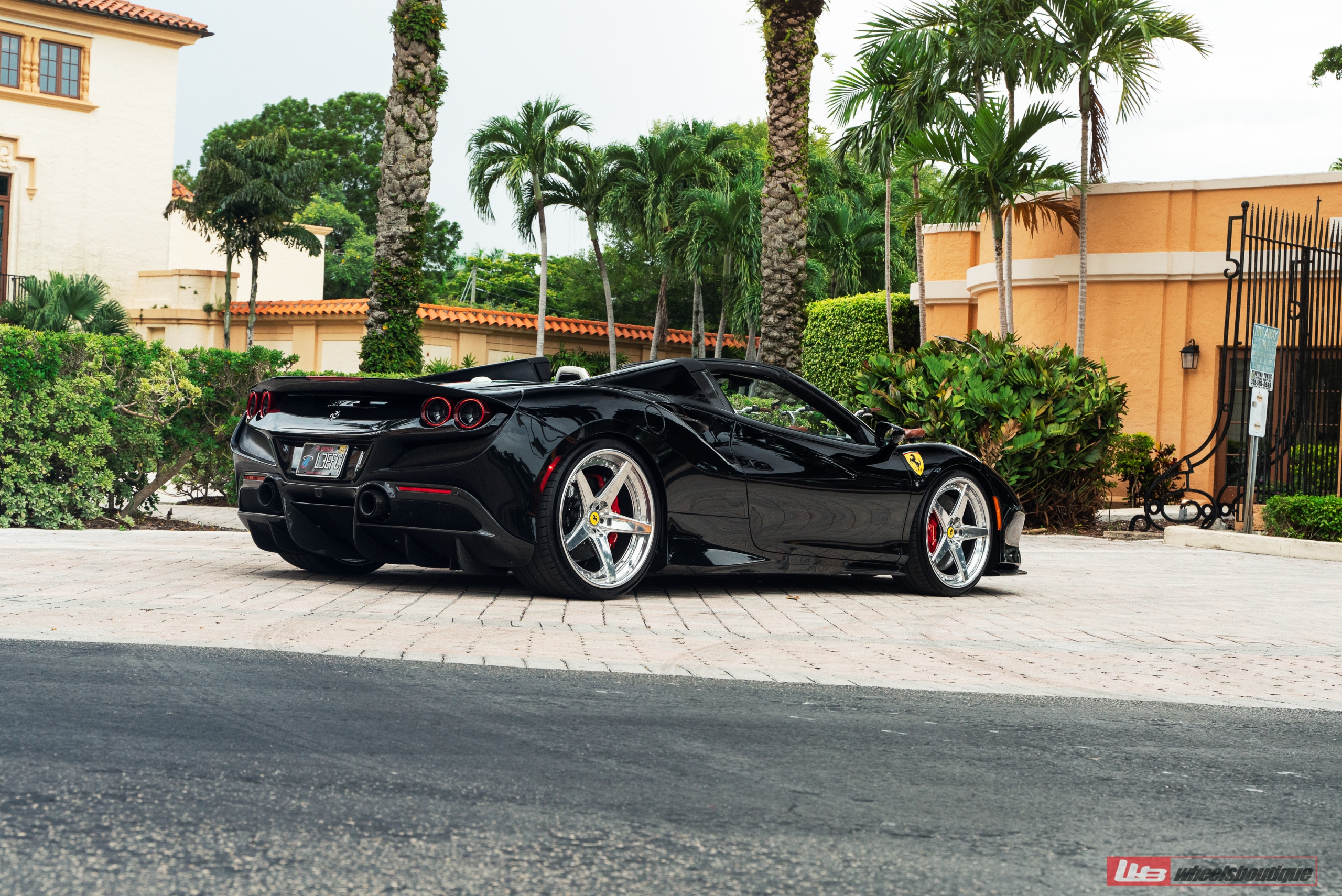 Ferrari F8 Tributo Spider – RETROSeries RS5.3