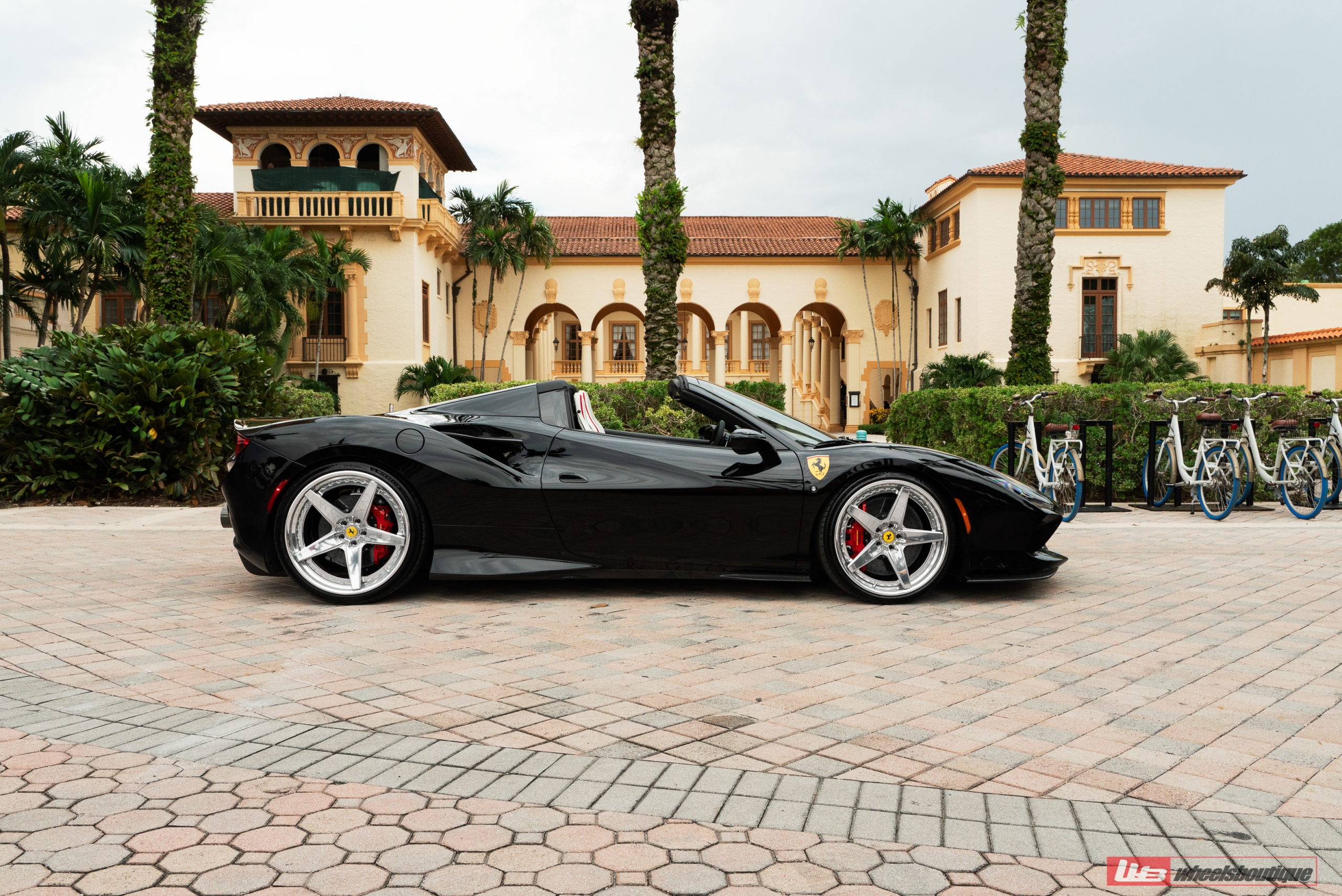 Ferrari F8 Tributo Spider – RETROSeries RS5.3